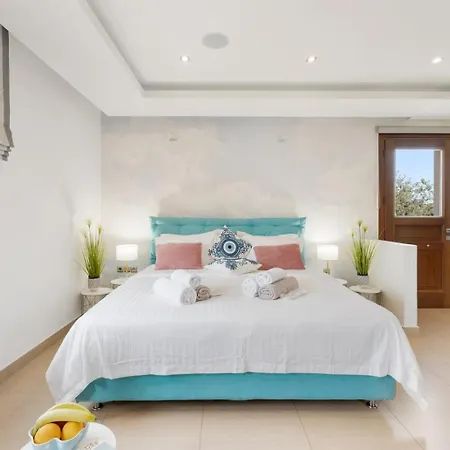 Luxurious Liandri - With Private Pool * Atsipopoulo