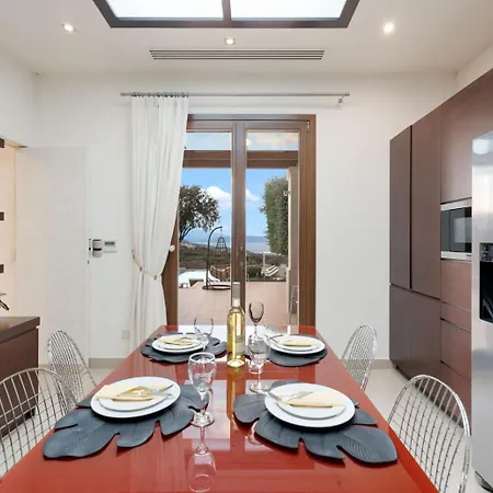 Villa Luxurious Liandri - With Private Pool