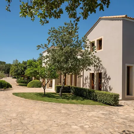 Luxurious Liandri - With Private Pool Atsipopoulo